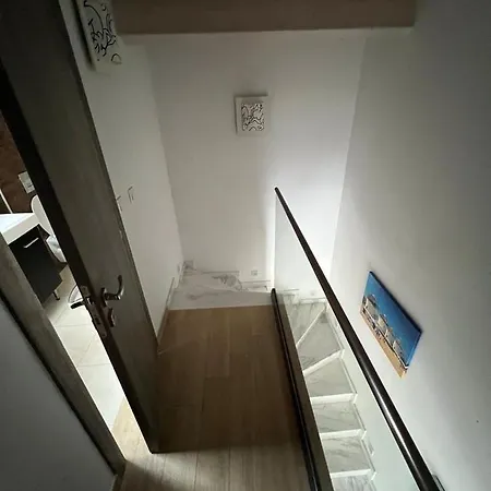 Luxury Maisonette Blue Stone